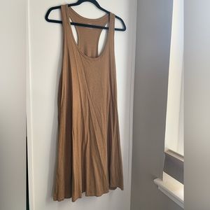 Aerie / Razorback tan shift dress / XL